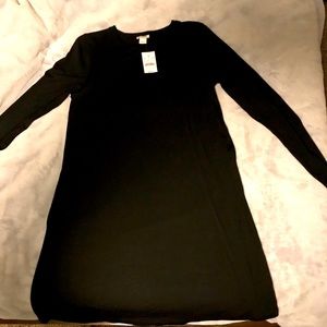 Simple black long sleeve dress
